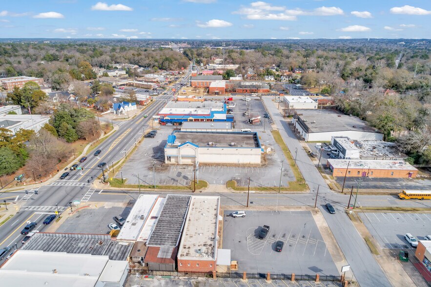 More Photos Of 2300 Wynnton Rd, Columbus Drugstore For Lease