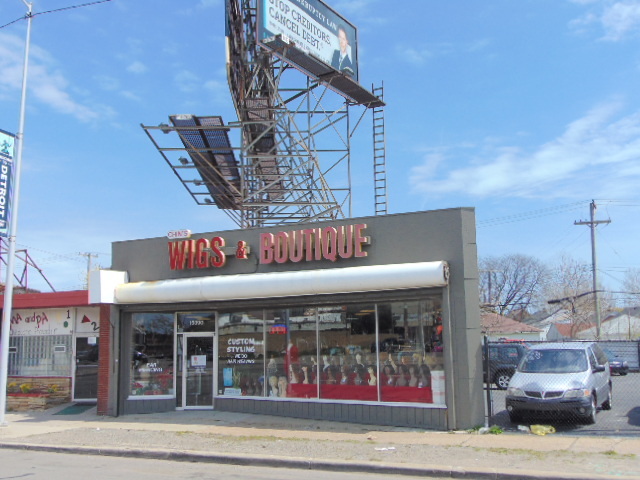 Primary Photo Of 15390 Gratiot Ave, Detroit Storefront For Lease