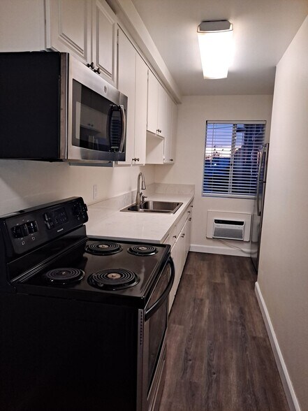 More Photos Of 4226 Utah St, San Diego Apartments For Sale