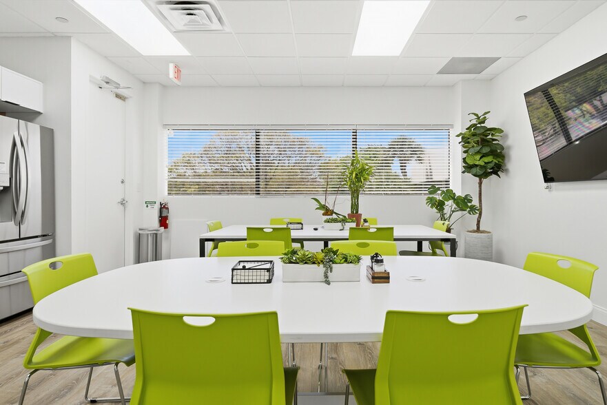 More Photos Of 1690 S Congress Ave, Delray Beach Coworking Space