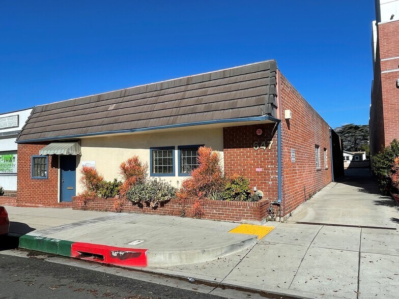Primary Photo Of 647 W Broadway, Glendale Office For Sale
