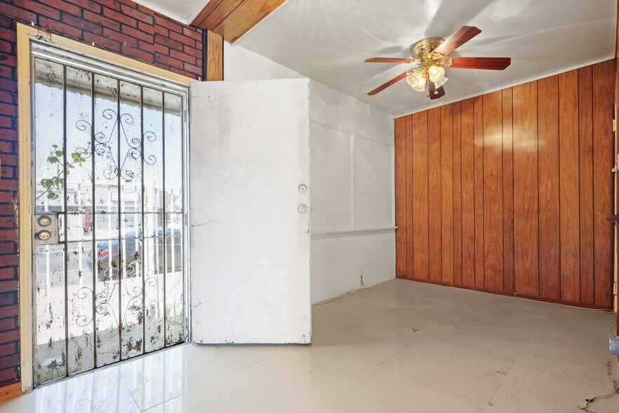 More Photos Of 1108 E 84th Pl, Los Angeles Religious Facility For Sale