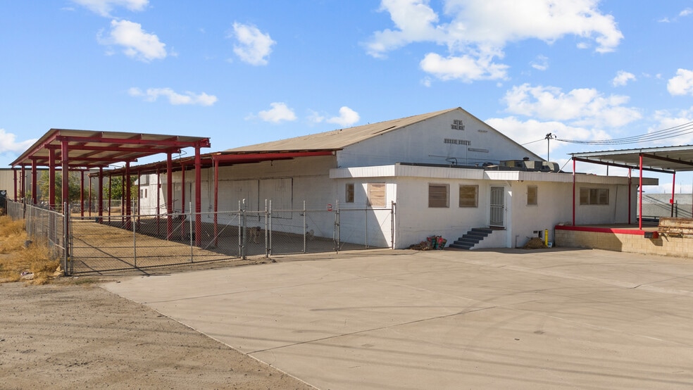 More Photos Of 550 Highway 46, Wasco Warehouse For Sale