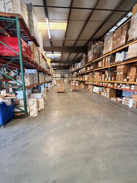 More Photos Of 2415 Whitfield Industrial Way, Sarasota Warehouse For Sale