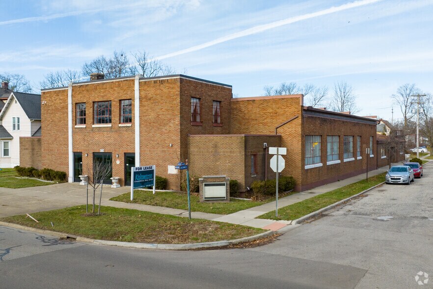 Primary Photo Of 622 W Kalamazoo Ave, Kalamazoo Religious Facility For Sale