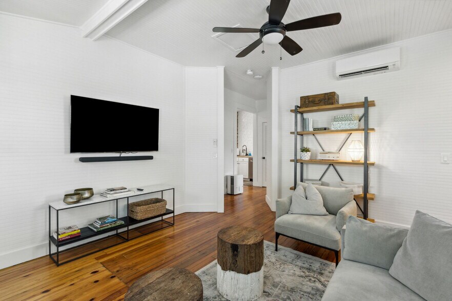 More Photos Of 1103 Ocean Blvd, Saint Simons Island Apartments For Sale