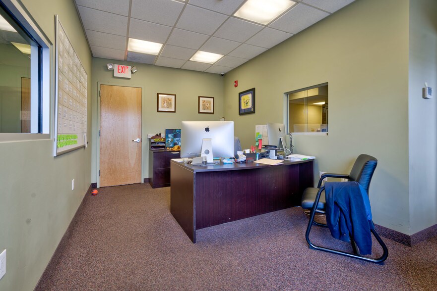 More Photos Of 26 Jay St, Norwood Industrial For Lease