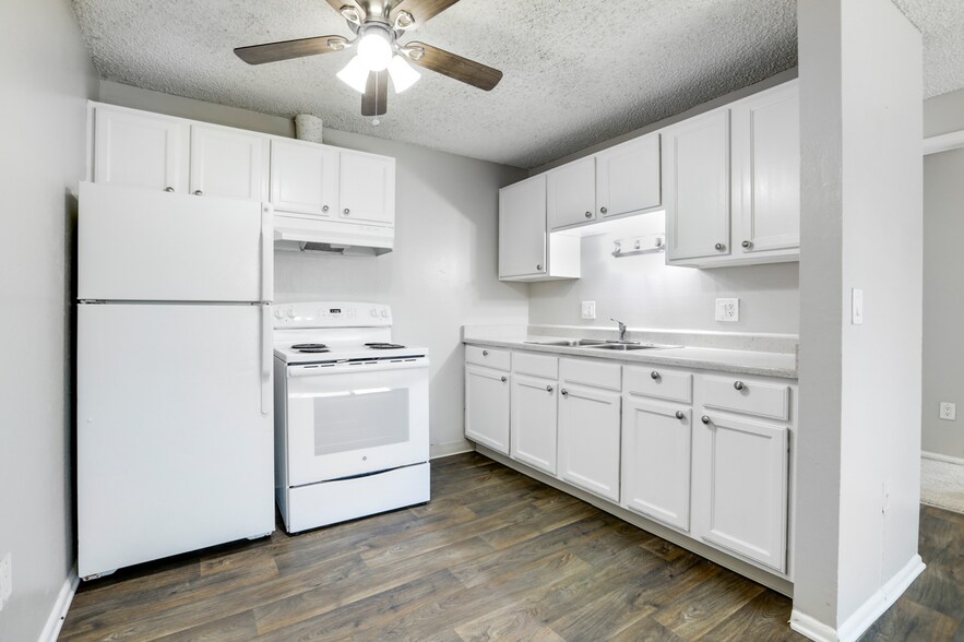 More Photos Of 2301-2395 W Virginia Ave, Denver Apartments For Sale