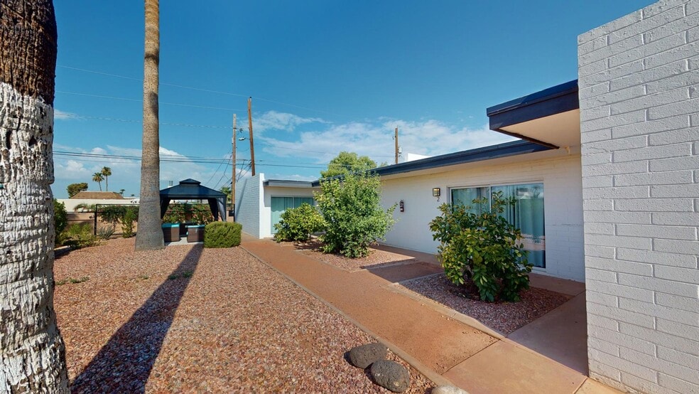 Primary Photo Of 1724 E Ocotillo Rd, Phoenix Apartments For Sale