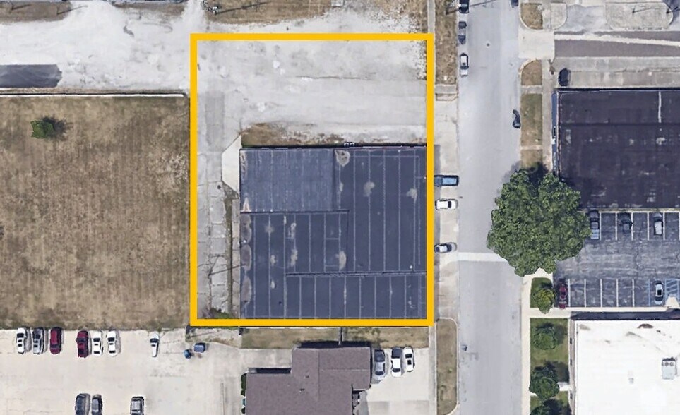 More Photos Of 124 N 2nd St, Terre Haute Warehouse For Sale