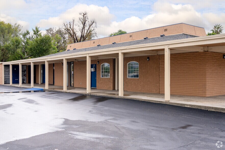 Primary Photo Of 720 Magnolia Ave, Corona Office For Sale