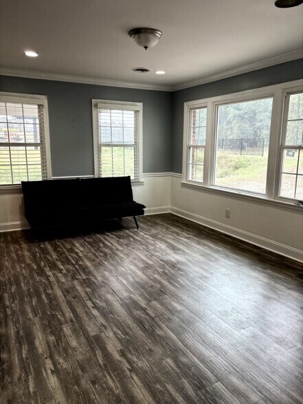 More Photos Of 1064 Clements Ferry Rd, Cainhoy Office Residential For Lease