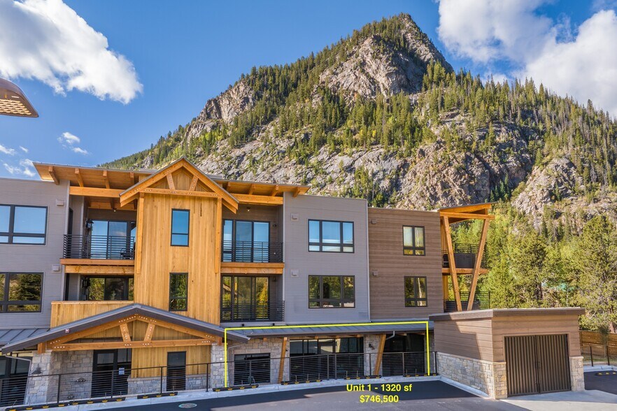 More Photos Of 80 W Main St, Frisco Multifamily For Sale