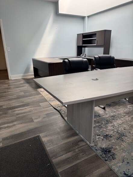 More Photos Of 1024 Garson Ave, Rochester Light Manufacturing For Sale