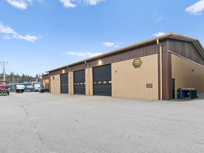 Primary Photo Of 2253 Dartmouth rd, Penticton Industrial For Lease