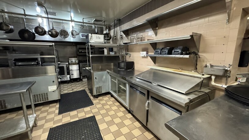 More Photos Of 154 W Broadway, Port Jefferson Restaurant For Lease