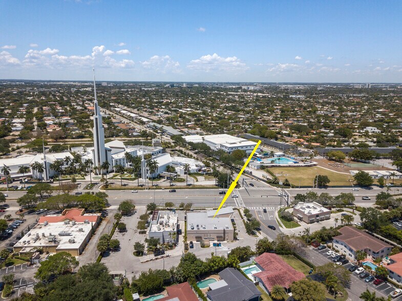 More Photos Of 5554 N Federal Hwy, Fort Lauderdale Storefront For Lease