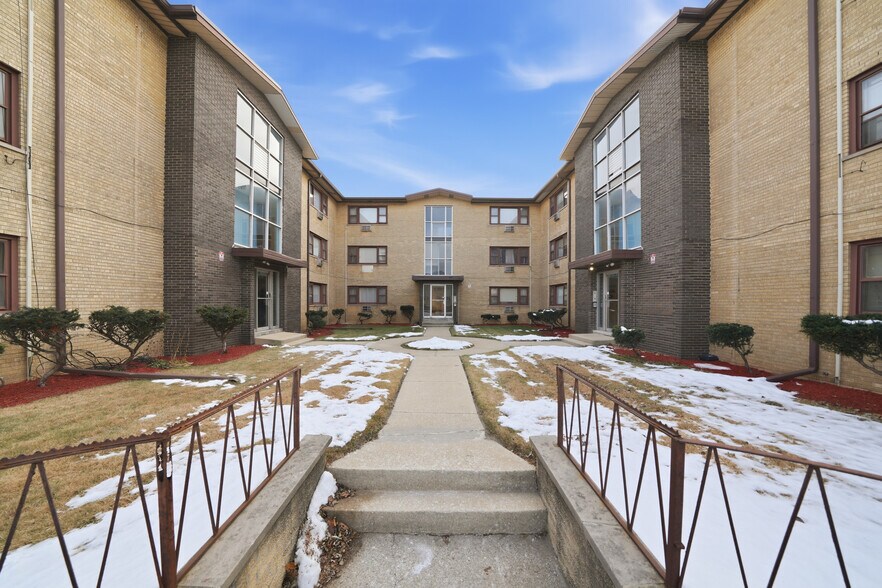 More Photos Of 2151 E 87th St, Chicago Apartments For Sale