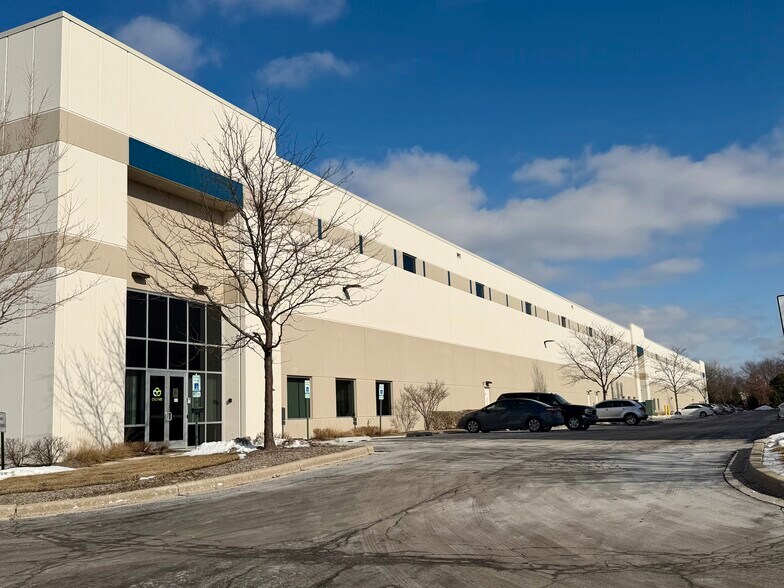 Primary Photo Of 201 Gary Ave, Roselle Warehouse For Lease