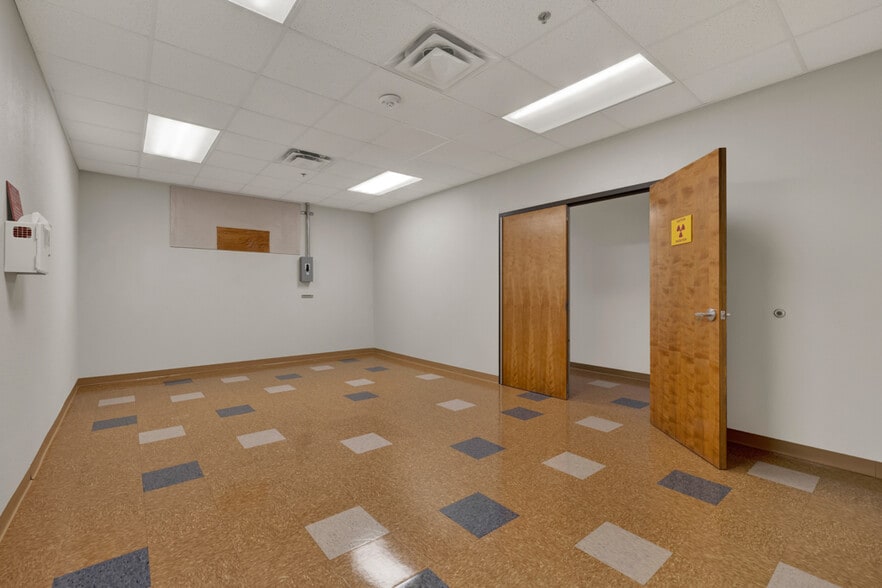 More Photos Of 936 TX-123 Hwy, Seguin Medical For Lease