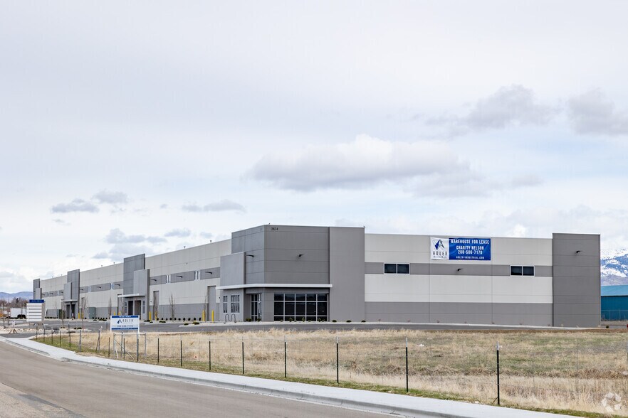 Primary Photo Of 2674 S. Fry St., Boise Distribution For Lease