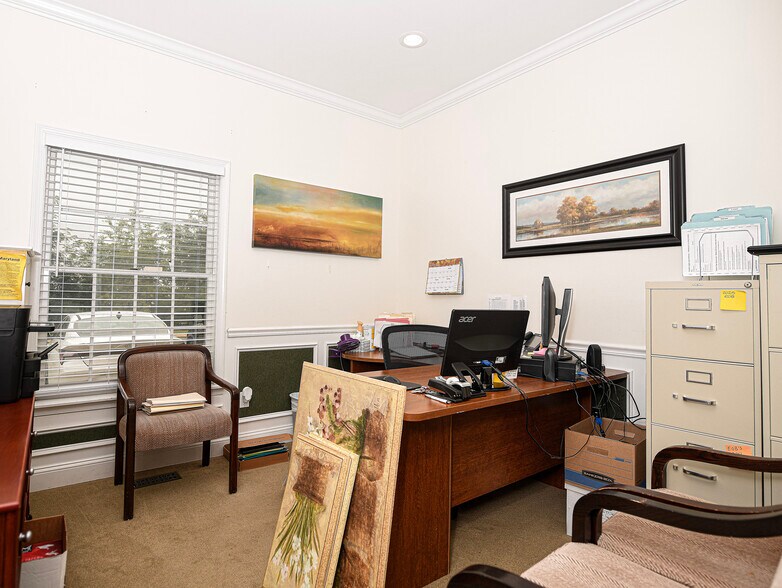 More Photos Of 900 S Main St, Bel Air Office For Sale