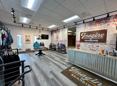 More Photos Of 5061 W State St, Wauwatosa Manufacturing For Lease