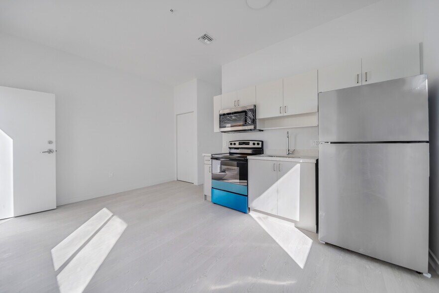 More Photos Of 1567 NW 1st St, Miami Apartments For Sale
