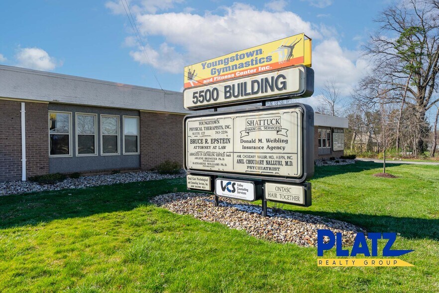 More Photos Of 5500 Market St, Youngstown Office For Lease