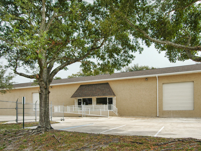 Primary Photo Of 1733 SW Biltmore St, Port Saint Lucie Warehouse For Sale