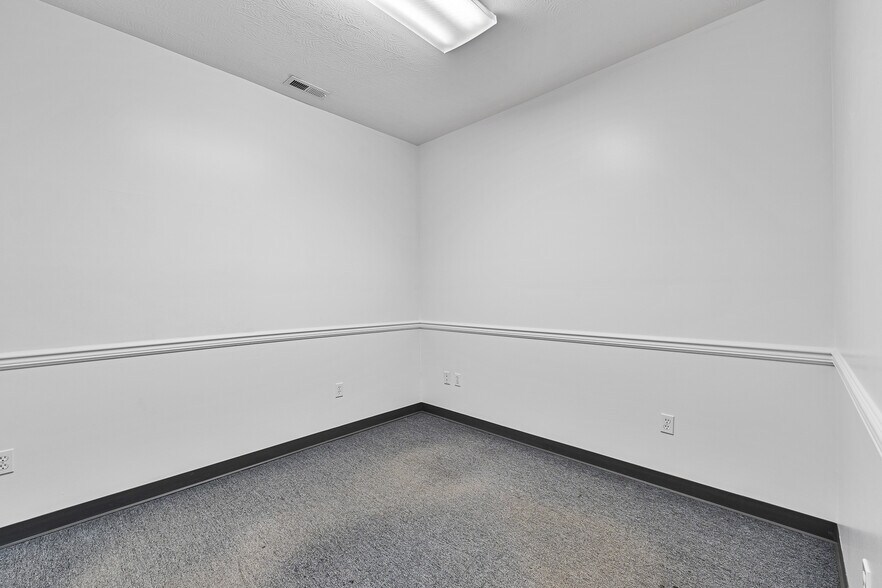 More Photos Of 14261 Route 60 West, Milton Medical For Sale