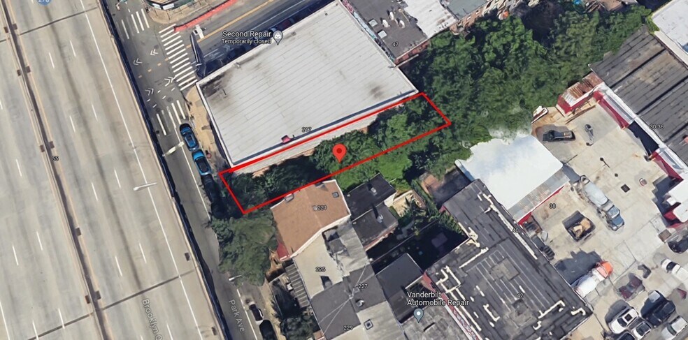 More Photos Of 219 Park Ave, Brooklyn Land For Lease
