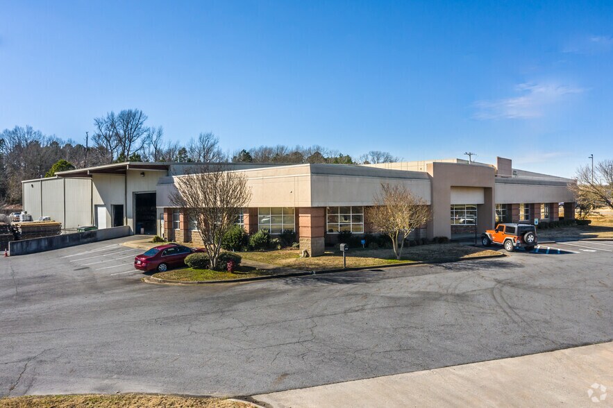 Primary Photo Of 9900 Maumelle Blvd, Maumelle Showroom For Sale