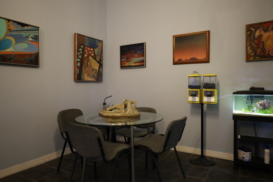 More Photos Of 613 Chillicothe St, Portsmouth Storefront Retail Office For Lease
