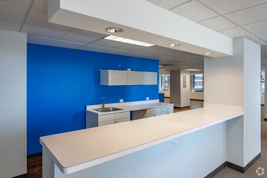 Photo of 11st Floor Ste 1100