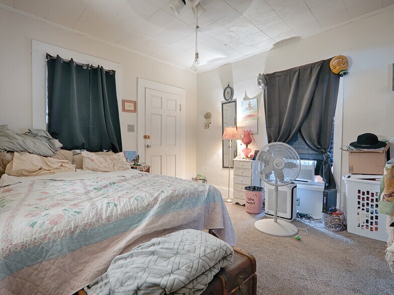 More Photos Of 422 E Citrus Ave, Eustis Multifamily For Sale
