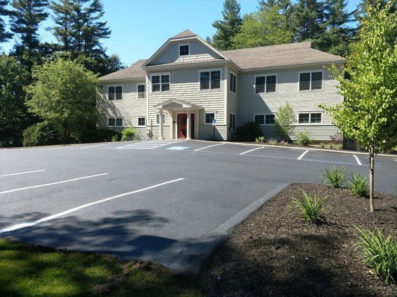 More Photos Of 16 Northbrook Dr, Falmouth Medical For Lease