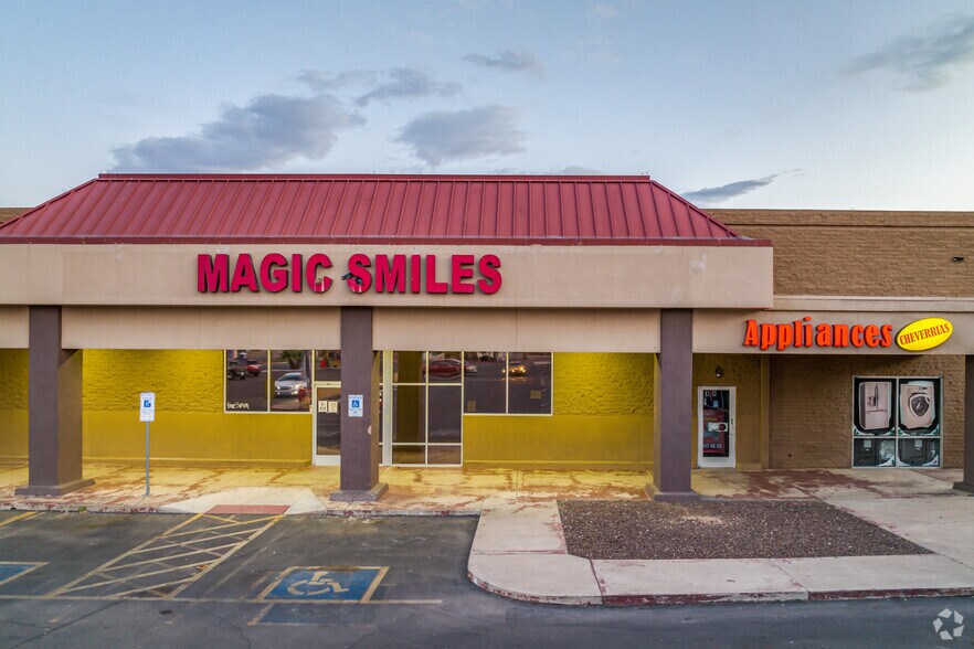 More Photos Of Thomas Rd @ SWC Thomas Rd. & 51st Ave., Phoenix Unknown For Lease