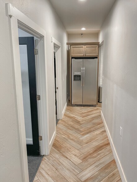 More Photos Of 9808 S Sunnylane Rd, Moore Office For Sale