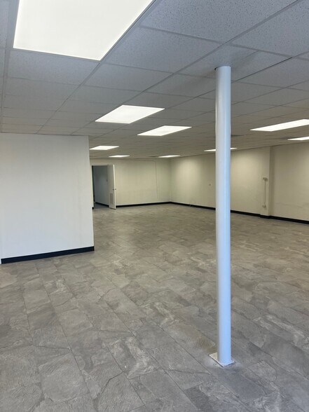 More Photos Of 4909 Main St, Houston Medical For Sale