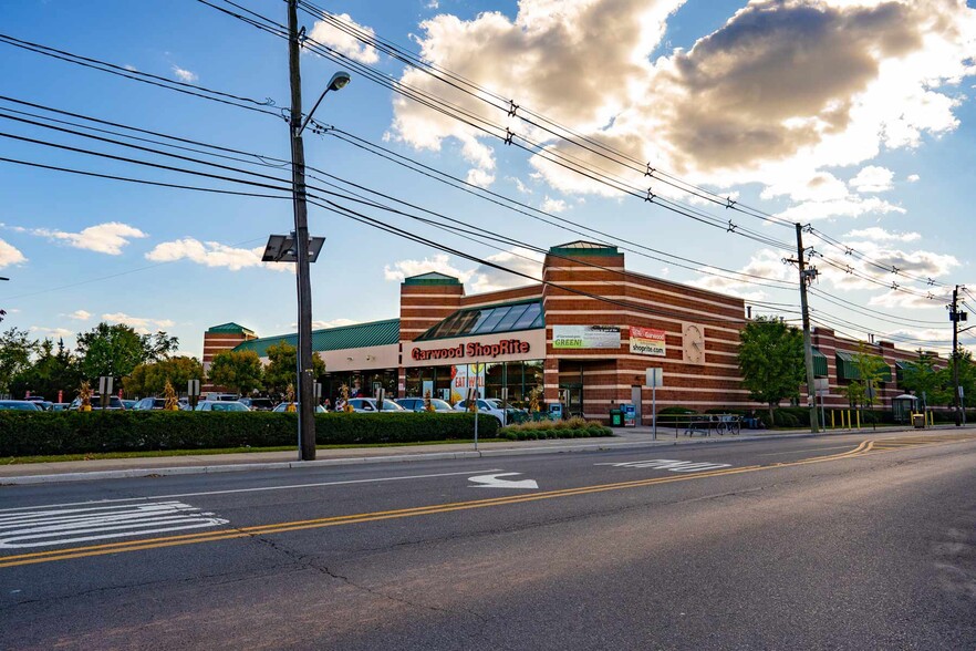 Primary Photo Of 400-490 South Ave, Garwood Apartments For Lease