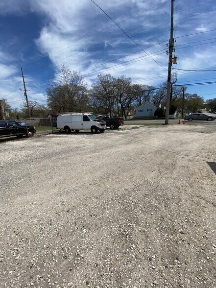 More Photos Of 2401 Central Ave, Lake Station Storefront Retail Residential For Sale