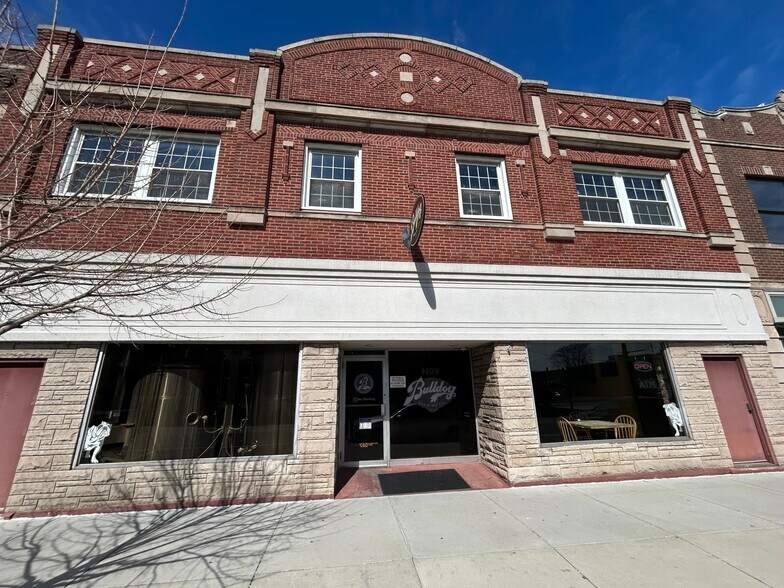 Primary Photo Of 1409-1414 119th St, Whiting Restaurant For Sale