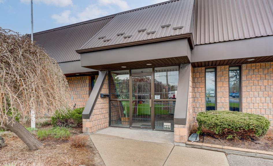 More Photos Of 352 Sovereign Rd, London Warehouse For Sale