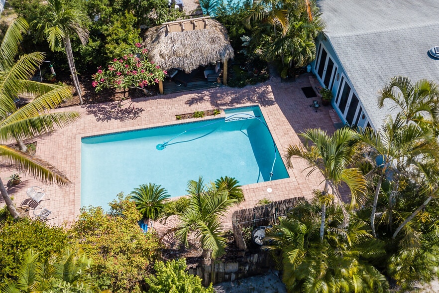 More Photos Of 1606 NE 15th Ave, Fort Lauderdale Specialty For Sale