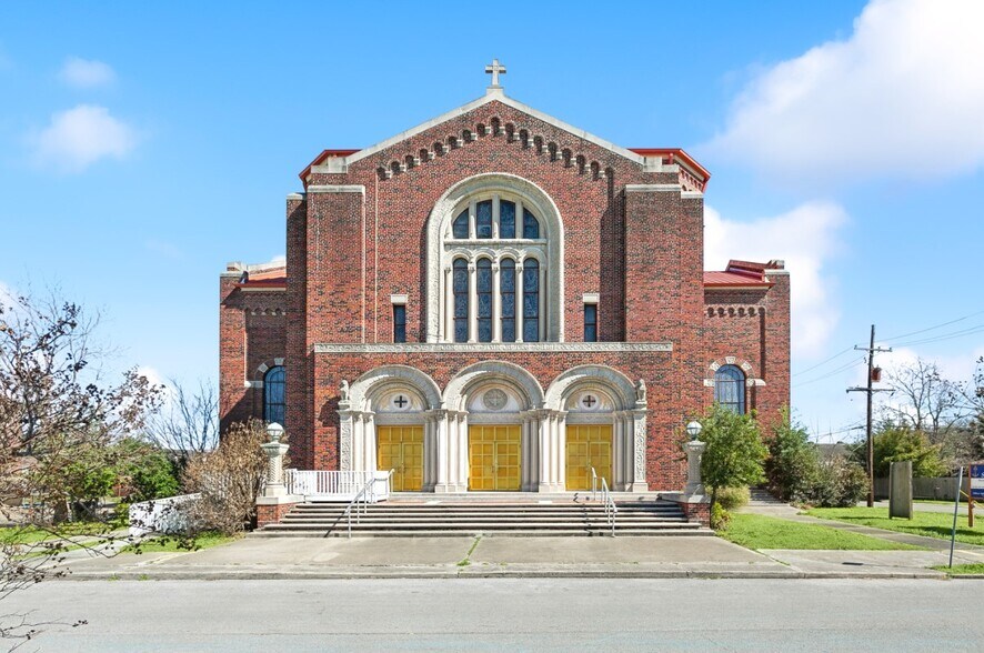 More Photos Of , New Orleans Specialty For Sale
