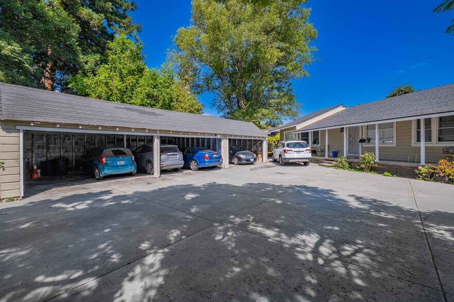 More Photos Of 1112 Mission St, Santa Cruz Apartments For Sale