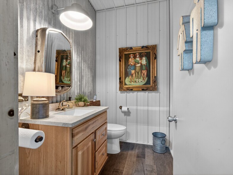 More Photos Of 15306 Covington Rd, Fort Wayne Flex For Sale