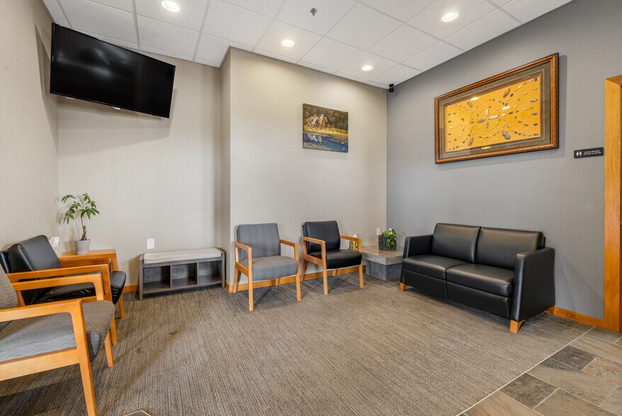 More Photos Of 5955 Mt Rushmore Rd, Rapid City Storefront Retail Office For Sale