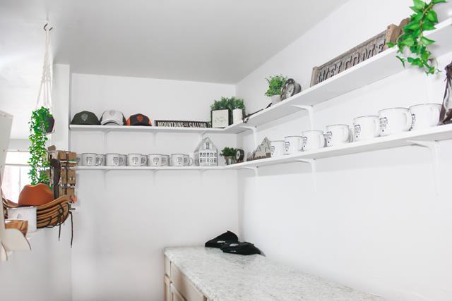 More Photos Of 10763 US Highway 30, Cokeville Hotel For Sale